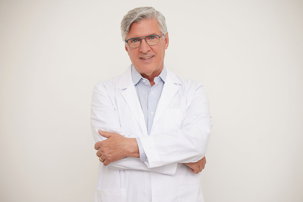 Clinical WhiteMaleClinician ArmsCrossed