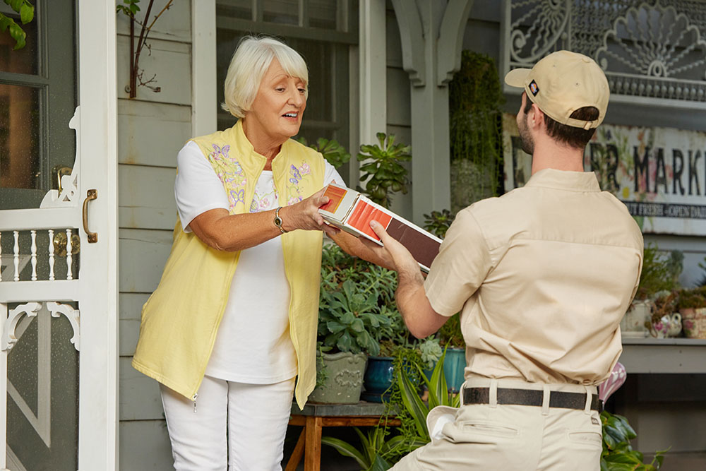 Delivery WhiteFemaleWhiteMaleDriver FrontDoor