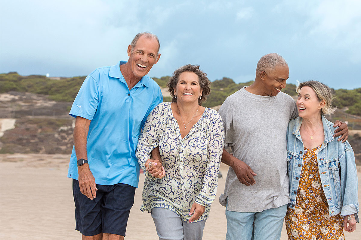 Lifestyle CouplesWhiteFemaleBlackMaleWhiteFemaleWhiteMale BeachLaughing homepage