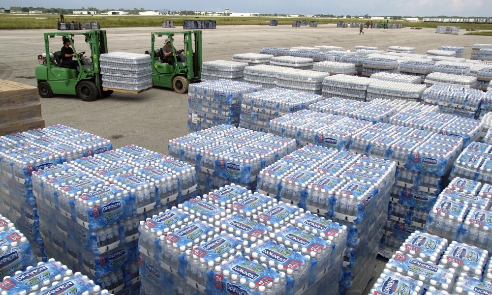 Water in Florida delivered via Forklifts