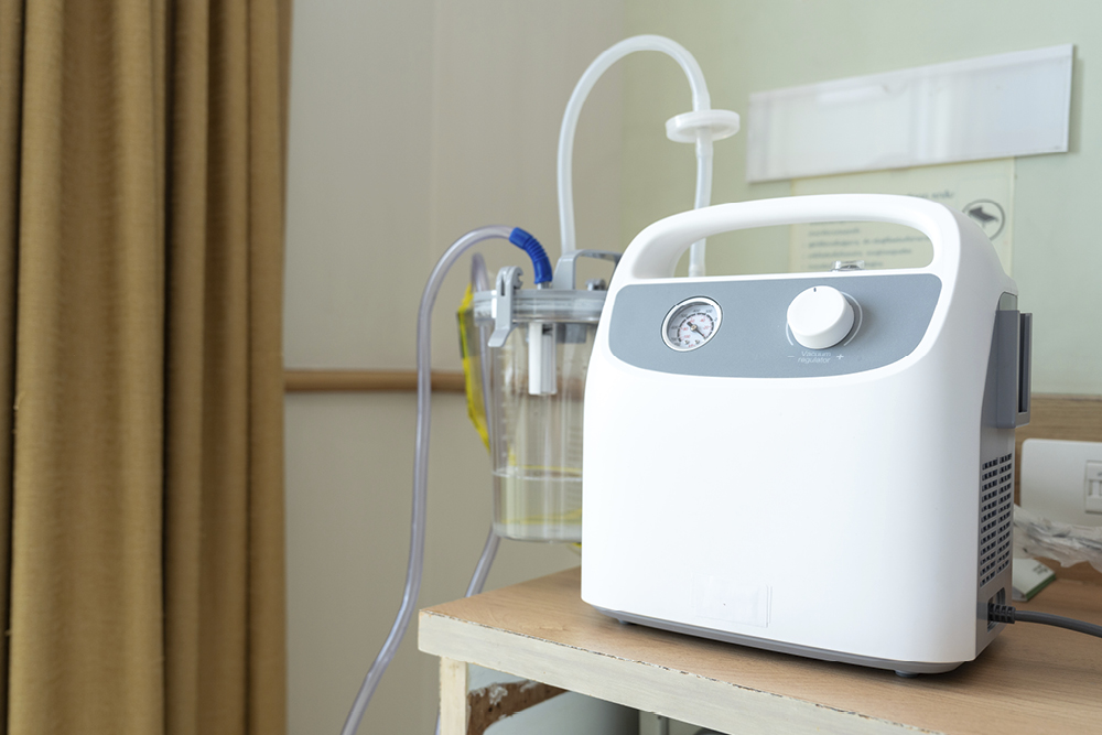 trach and suction therapy